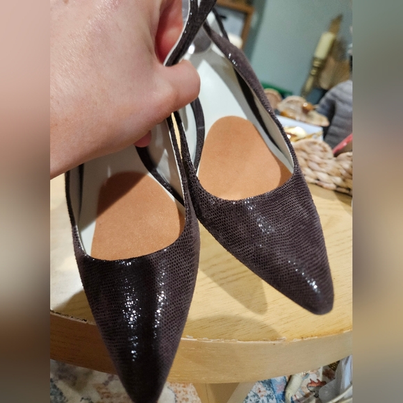 Calvin Klein 90s Minimalist Slingback Heels Brown Textured Kitten Heel Size 7 - Picture 7 of 16